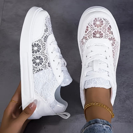 Dentelle | Zapatilla de encaje floral