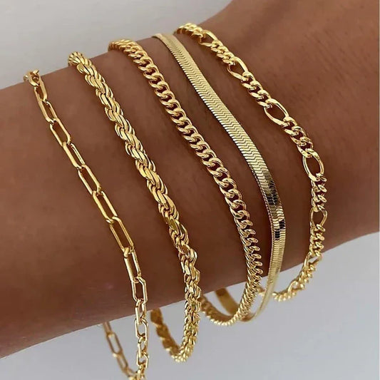 Liliane | Set de 5 pulseras elegantes