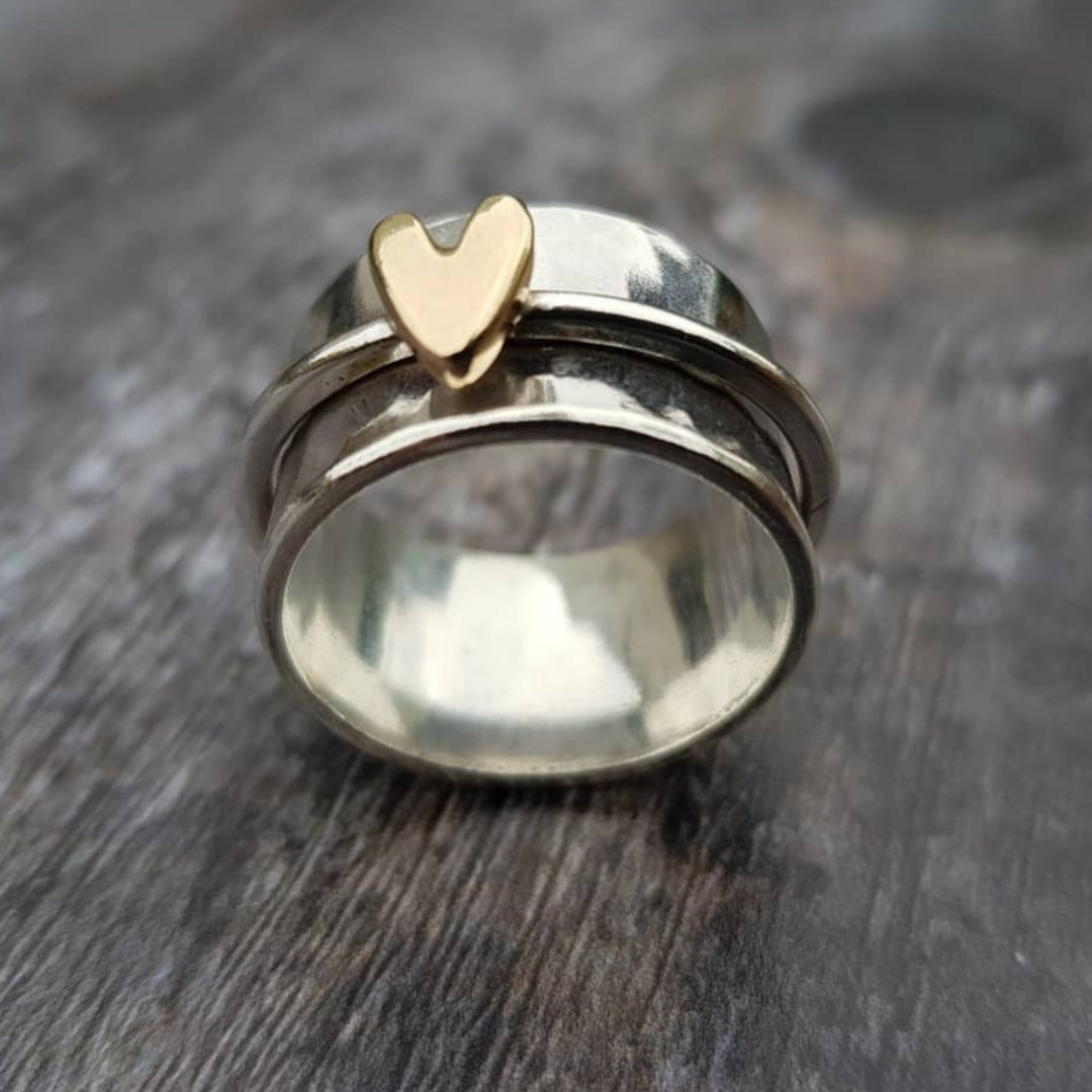 Isaline | Anillo con Corazón Dorado
