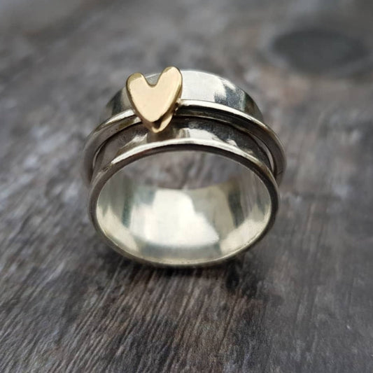 Isaline | Anillo con Corazón Dorado