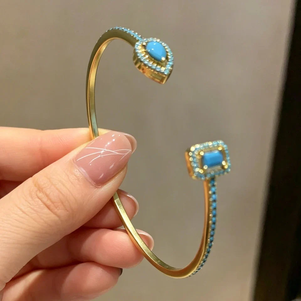 Luce | Pulsera tipo bangle geométrica