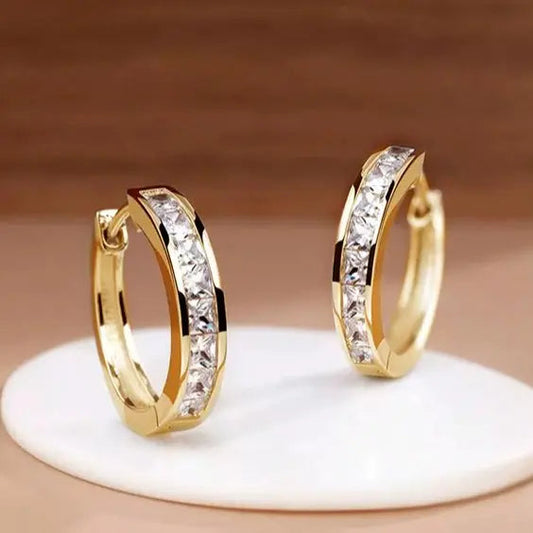 Pendientes de aro dorados elegantes con cristales